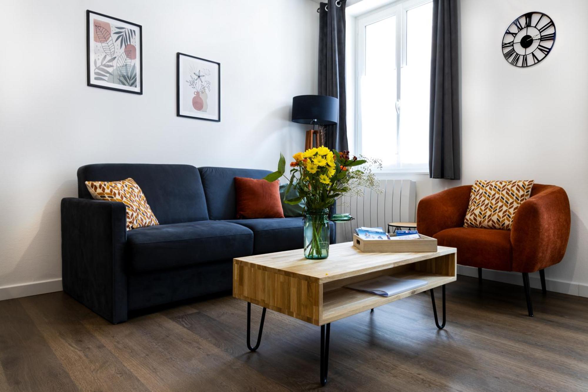 Apartment Le Constantin - Charme & Confort A 2 Pas Du Centre-ville Provins