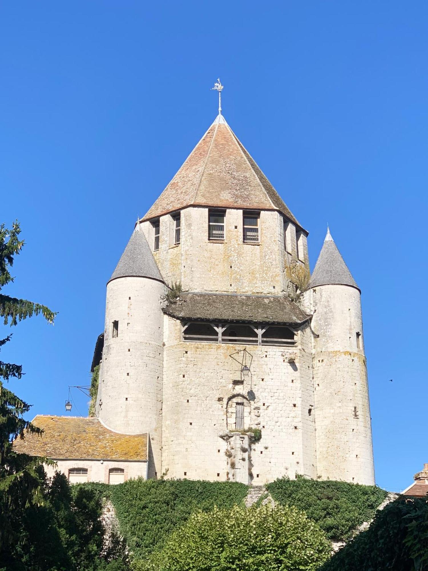 Le Constantin - Charme & Confort A 2 Pas Du Centre-ville Appartement *